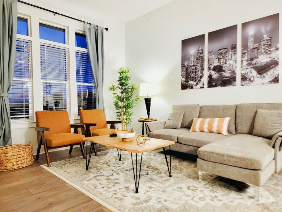 Апартаменты New Stylish Getaway- 5 Mil To Uptown/3 Smart Tvs! Шарлотт Экстерьер фото